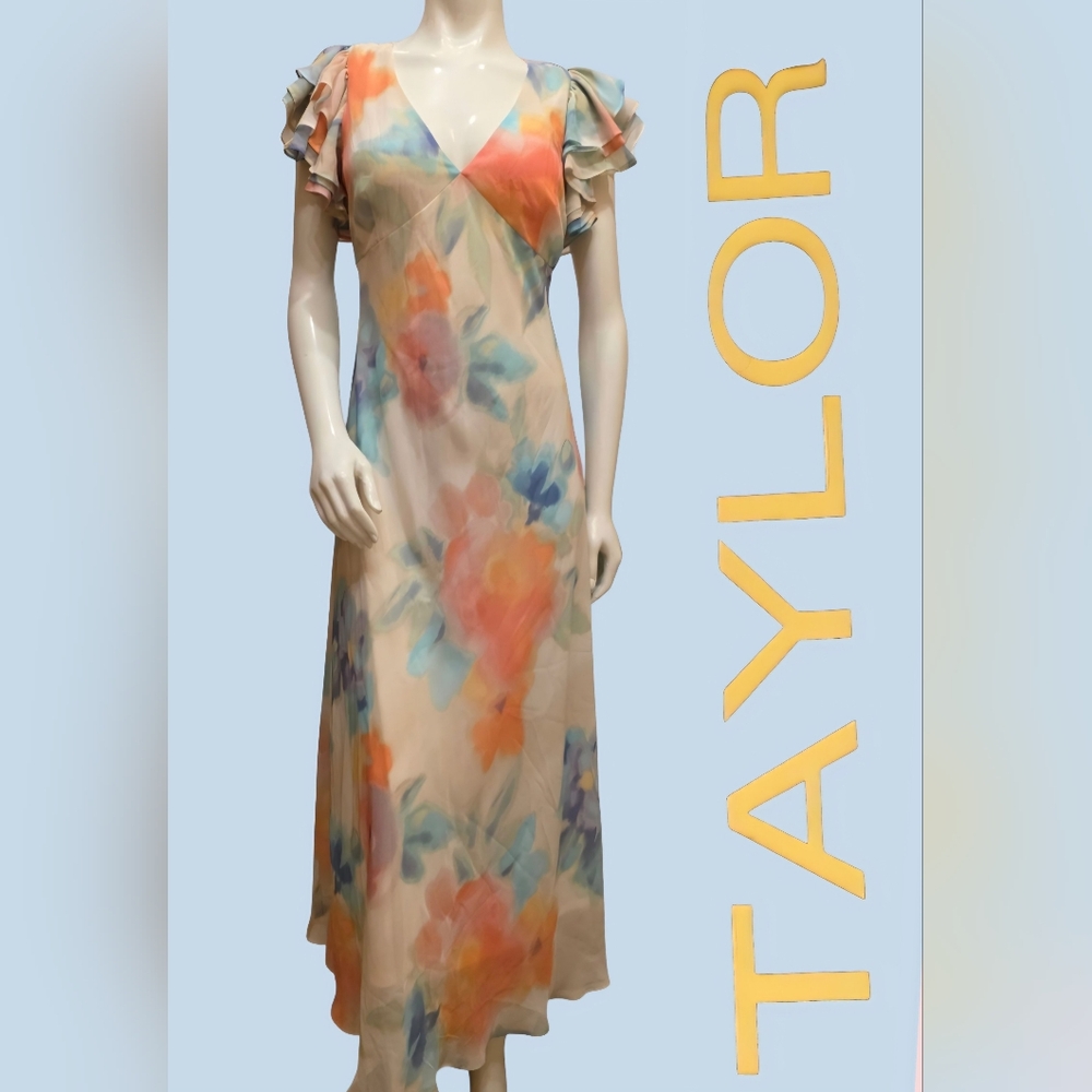 Taylor Water Color Floral Maxi Dress Size 6 NWT